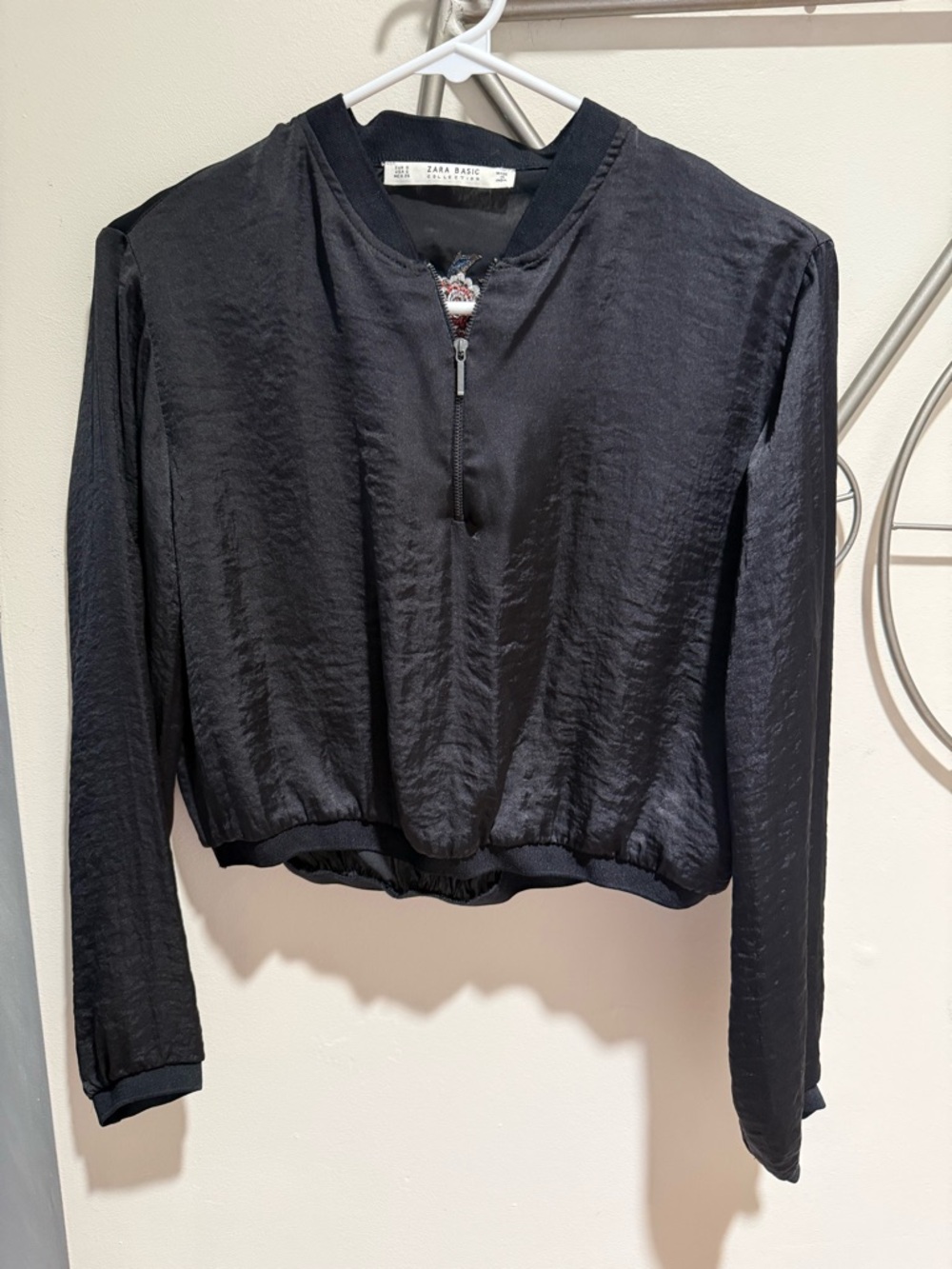 Zara Black Satin Zip-Front Long Sleeve Cropped Embroidered Jacket Size S